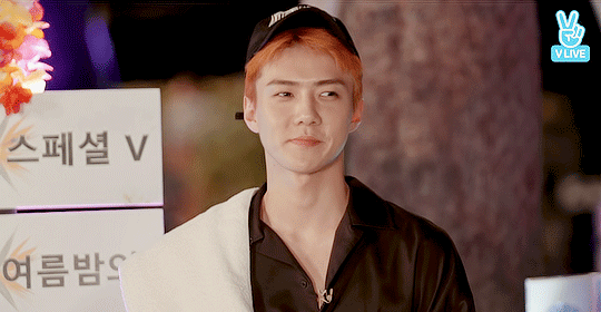 EXO: Thần tượng Kpop 