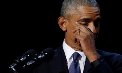 Tổng thống Barack Obama rơi nước mắt khi phát biểu chia tay Nhà Trắng