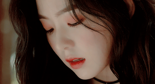 So kè mặt mộc của top visual idol Kpop gen 3: Người xinh ngút ngàn, kẻ khiến fan vỡ mộng vì quá khác lạ