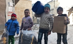 Trẻ em Nga gửi 45 tấn quà năm mới cho trẻ em Syria