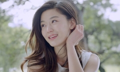 Fan choáng váng với ảnh mặt mộc của Jun Ji Hyun 13 năm trước