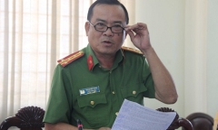 Phê bình Công an Long An vụ cấm nguyên Giám đốc Sở Y tế xuất cảnh