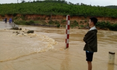 Mưa lớn kéo dài, nhiều xã miền núi Thanh Hóa bị cô lập