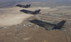 Lầu Năm Góc chi 9 tỷ đô mua siêu chiến đấu cơ tàng hình F-35