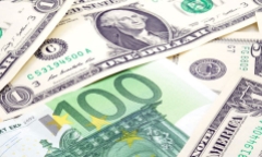 Tỷ giá USD 12/8: Giá USD thế giới phiên cuối tuần tăng nhẹ