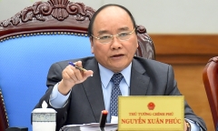 Thủ tướng chỉ thị siết chặt đi nước ngoài, sắm ô tô đắt tiền