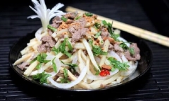 Món ngon mỗi ngày: Măng tươi xào thịt bò mềm ngon