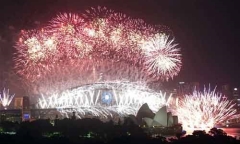 Màn bắn pháo hoa ngoạn mục chào năm mới 2014 của Sydney