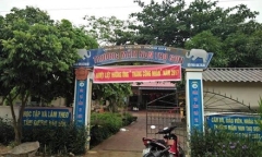 Nghi vấn trường mầm non cho học sinh ăn