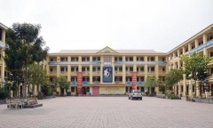 Vụ thầy giáo bị tố dâm ô 7 nam sinh ở Hà Nội: Phụ huynh nói chỉ là trêu đùa