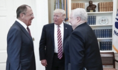 Tiết lộ thông tin tình báo tối mật Tổng thống Trump chia sẻ với Nga