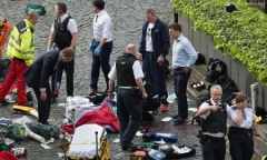 Hiện trường hỗn loạn vụ tấn công 'khủng bố' London
