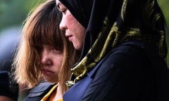 Sáng nay (16/8), Đoàn Thị Hương mặc áo chống đạn đến phiên tuyên án