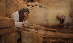 Phát hiện ngôi mộ cổ 4.500 năm tuổi ở Giza, Ai Cập
