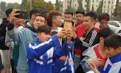 Vụ Khá Bảnh bị bắt: Đến lúc Youtube và Facebook nên đăng tải những clip chuẩn mực đạo đức