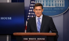 Cố vấn của ông Trump có thể đã bí mật thảo luận lệnh trừng phạt với đại sứ Nga