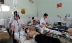 Điều hòa phát nổ, 3 người bị thương