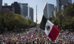 Biểu tình khắp Mexico phản đối Trump
