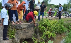 Điều tra nguyên nhân nam thanh niên tử vong dưới ống cống