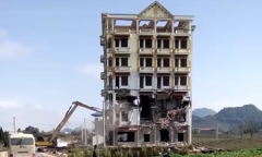 Tòa nhà 7 tầng của trùm ma túy Tàng “Keangnam” bị đánh sập hoàn toàn