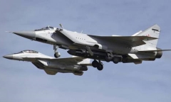 “Sát thủ vệ tinh” MiG-31 của Nga mang theo tên lửa lạ khiến giới chuyên gia hoang mang