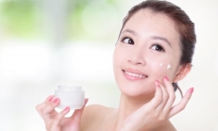 Bà Phương Hằng tiết lộ chu trình chăm sóc da siêu rẻ chỉ với nguyên liệu có sẵn trong bếp