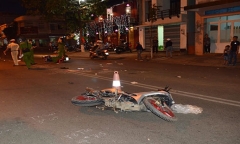 Xe máy đấu đầu, 1 người chết, 2 người nguy kịch