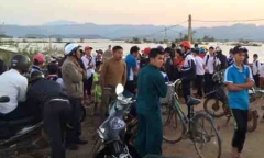 Tìm thấy thi thể 2 học sinh bị lũ cuốn trôi