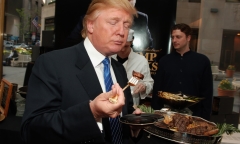 Báo Mỹ gợi ý 5 món ăn ông Trump nên thử khi ở Việt Nam