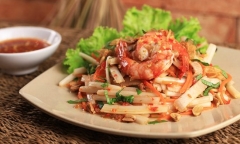 Hô biến ngó sen thành món gỏi thanh mát cả nhà ai cũng thích mê