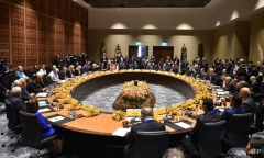 Trung Quốc bác tin quan chức xông vào phòng bộ trưởng để sửa tuyên bố APEC