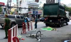 Tin tai nạn giao thông mới nhất ngày 30/6/2018: Người phụ nữ tử vong sau va chạm với xe rác