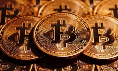 Giá Bitcoin hôm nay 15/1: Đầu tuần giảm thêm 300 USD