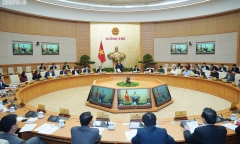 Thủ tướng yêu cầu chấm dứt tình trạng đưa tư duy cũ, xin cho vào văn bản