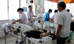 Vụ xe chở khách du lịch nước ngoài lao xuống vực: Tài xế đã tử vong