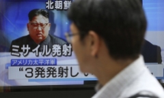 Nhật Bản nhờ Hàn Quốc tổ chức hội nghị thượng đỉnh với ông Kim Jong-un