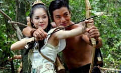 Cô giáo tiếng Anh từng là người mẫu khiến lớp học 'quá tải' vì quá xinh đẹp