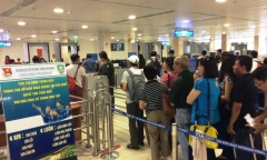 Nam hành khách bị cấm bay 12 tháng vì dùng giấy tờ giả
