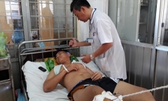 Cảnh sát cơ động bị