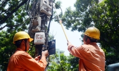 EVN NPC chi 120 tỷ mua điện kế điện tử: Mới lắp đặt đã chập chờn