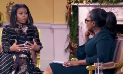 Đệ nhất phu nhân Obama tuyên bố sẵn sàng giúp đỡ vợ chồng Donald Trump