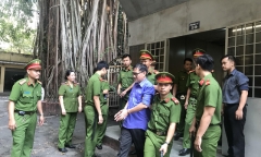 Chủ tài khoản Facebook 