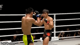 Video: “Độc cô cầu bại” Duy Nhất tung cú móc thần sầu khiến đối thủ bất tỉnh