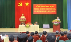 Tổng Bí thư: “Quân đội luôn được dân tin yêu, phải gương mẫu đi đầu“
