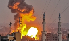 Syria: SAA nã 40 tên lửa xuống nam Idlib và bắc Hama