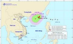 Đắk Lắk: Hàng trăm nhà dân chìm trong biển nước do mưa bão