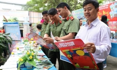 Ninh Thuận: Náo nức khai mạc Hội Báo xuân Kỷ Hợi 2019