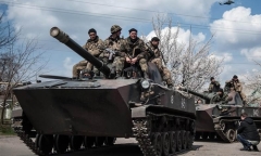 Quân Ukraina siết chặt vòng vây quanh Slaviansk