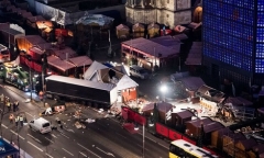 Nghi phạm lao xe vào chợ Giáng sinh ở Đức từng lưu lại Thụy Sĩ trong 2 tuần