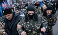 Chùm ảnh đụng độ ở miền đông Ukraina